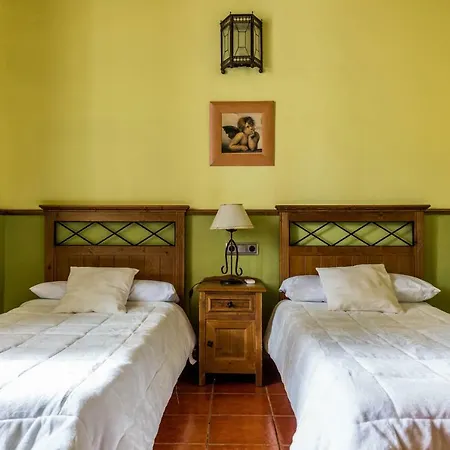 Holiday home Caseta De Camineros *